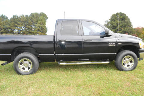 2006 Dodge Ram Pickup 1500 for sale at Good Wheels Auto Sales, Inc in Cornelia GA