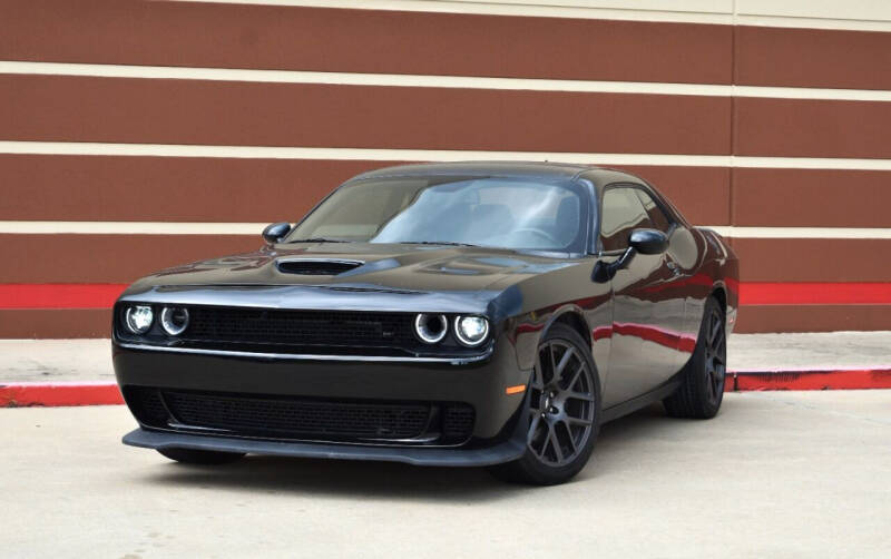 2019 Dodge Challenger R/T Plus's photo