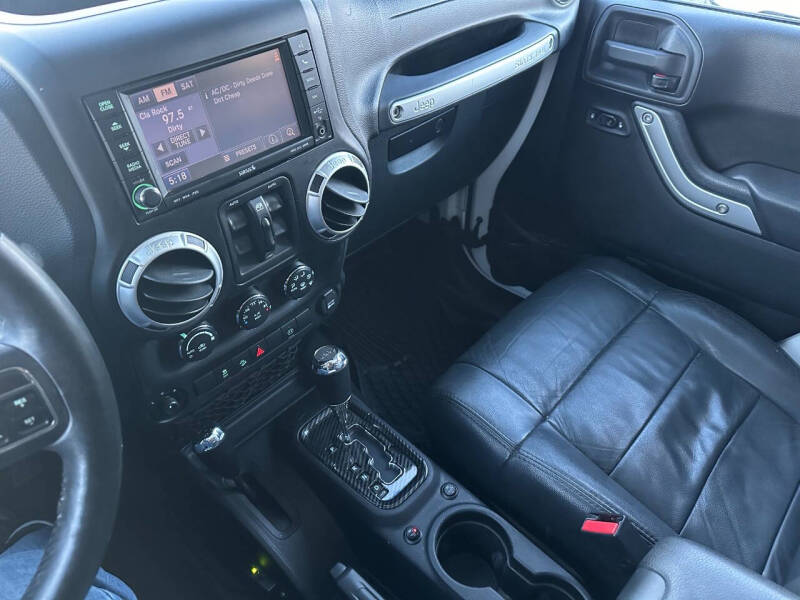 2012 Jeep Wrangler Unlimited Sahara