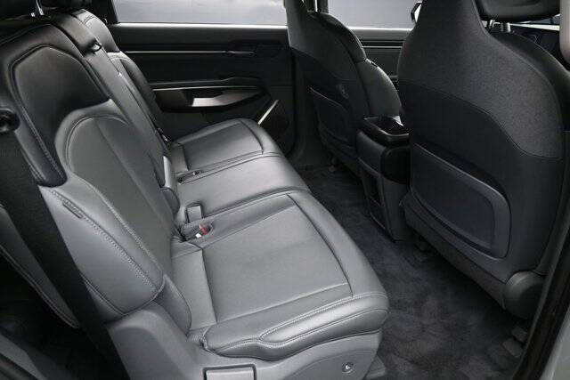 2024 Kia EV9 Light