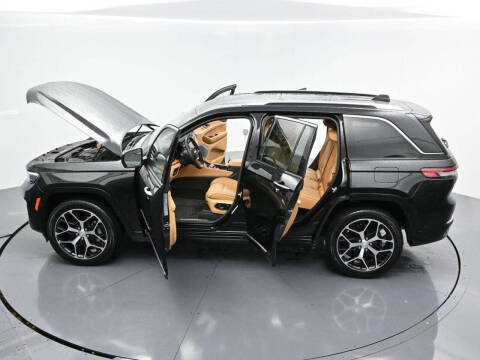 2023 Jeep Grand Cherokee Summit Reserve