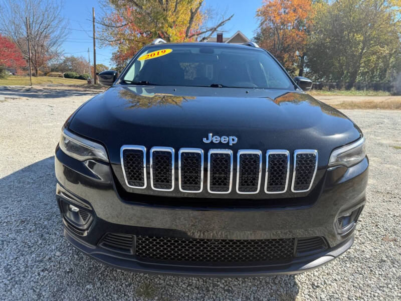 2019 Jeep Cherokee Latitude