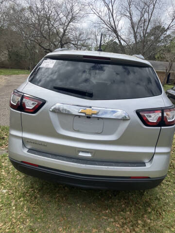 2017 Chevrolet Traverse LS