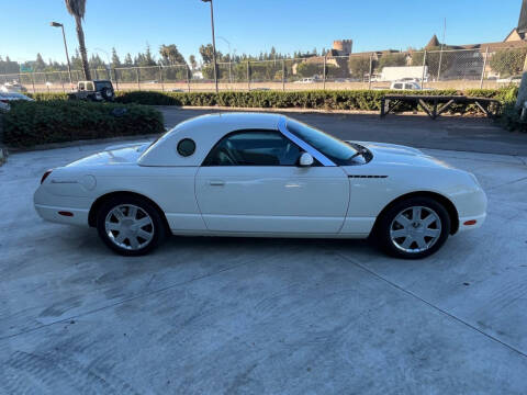 2002 Ford Thunderbird Deluxe