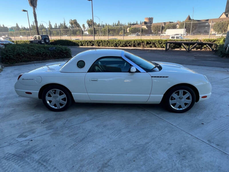 2002 Ford Thunderbird Deluxe