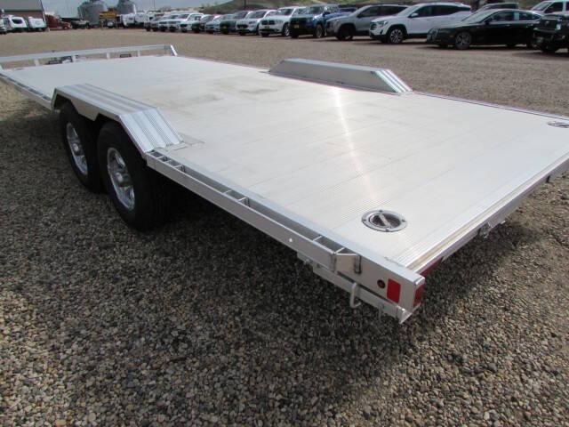 2025 Aluma WB20H-TA