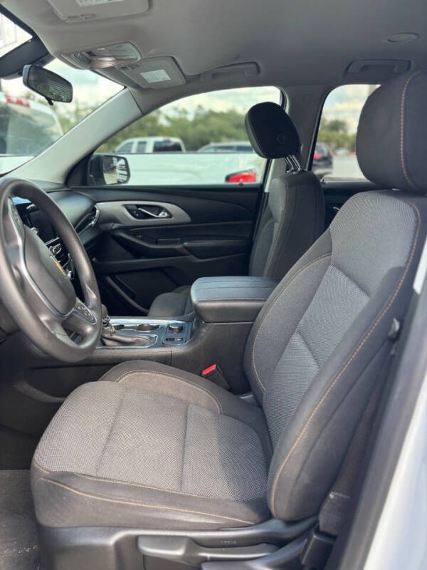 2021 Chevrolet Traverse LS