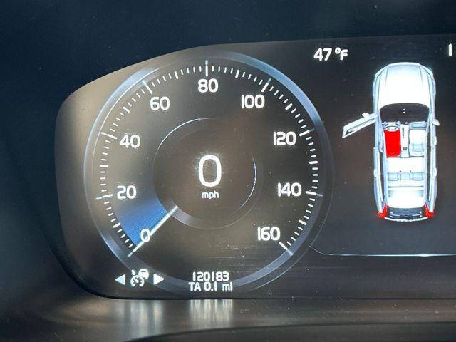 2017 Volvo V90 Cross Country T6