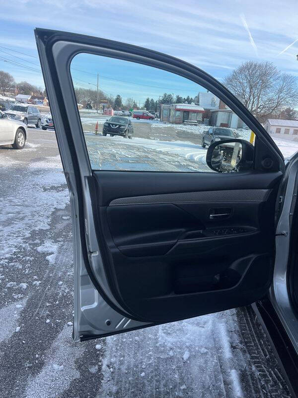 2020 Mitsubishi Outlander