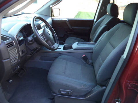 2005 Nissan Armada SE