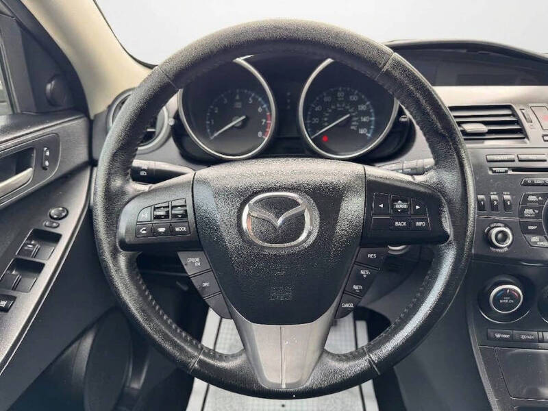 2013 Mazda MAZDA3 i Touring