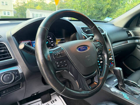 2017 Ford Explorer Limited