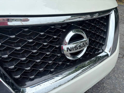 2015 Nissan Pathfinder SL