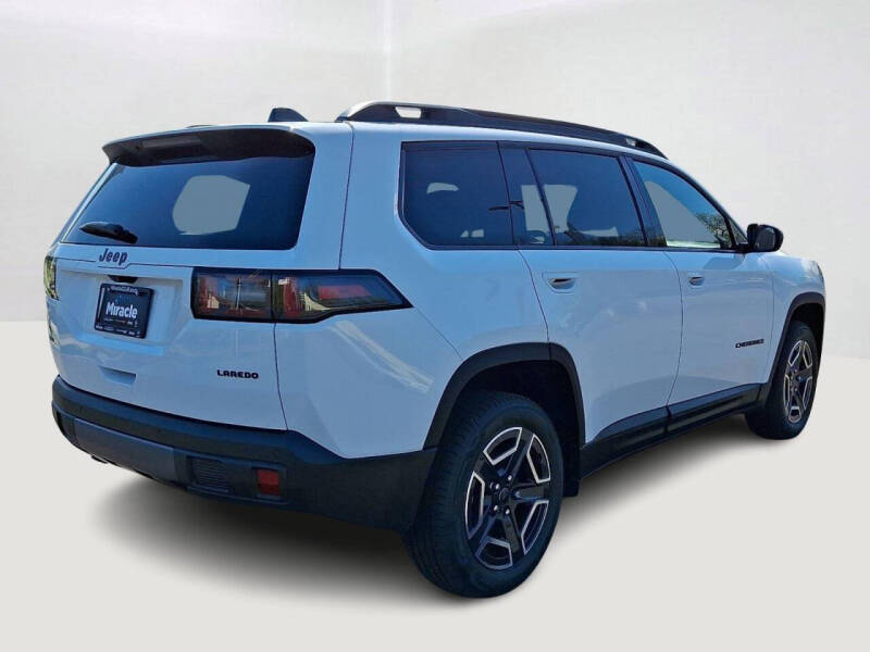 2026 Jeep Cherokee Laredo