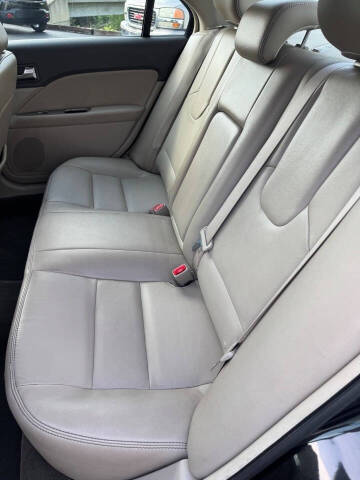 2011 Ford Fusion SEL