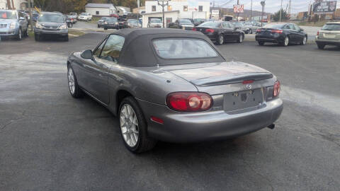 2002 Mazda MX-5 Miata SE