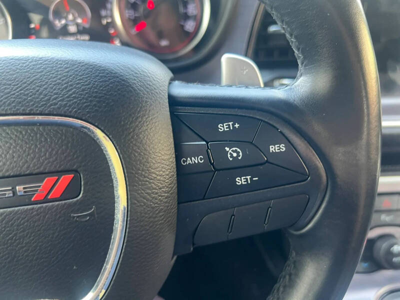 2017 Dodge Challenger