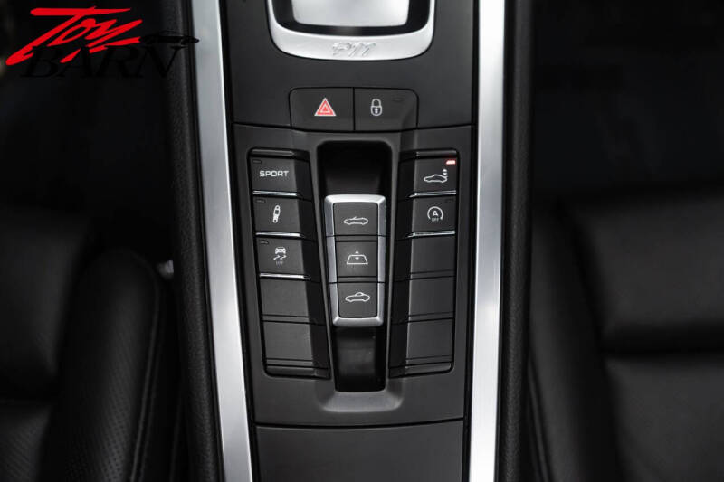 2017 Porsche 911 Carrera