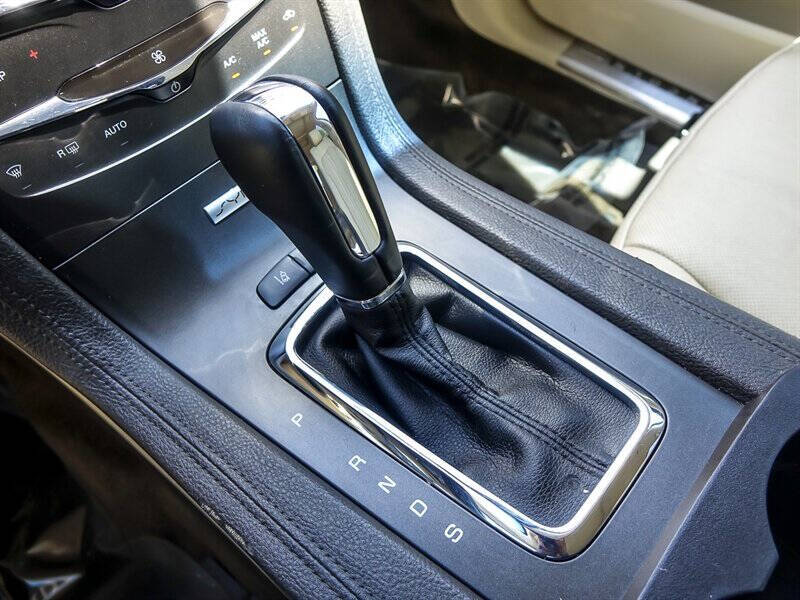 2016 Lincoln MKT EcoBoost