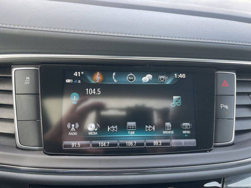 2019 Buick Enclave Essence