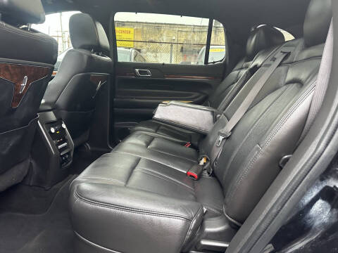 2019 Lincoln MKT Town Car Livery Fleet