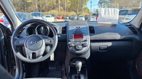 2010 Kia Soul +