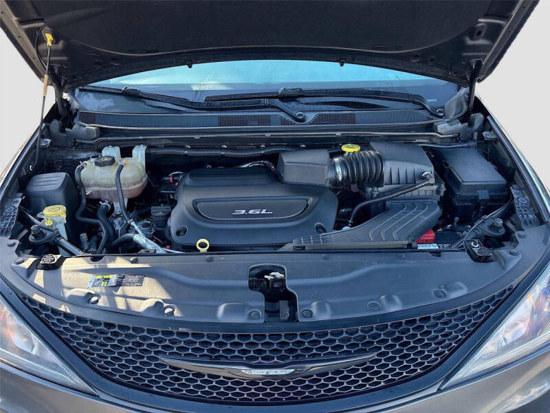 2018 Chrysler Pacifica Touring L