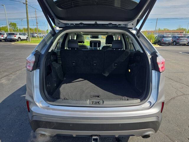 2023 Ford Edge Titanium