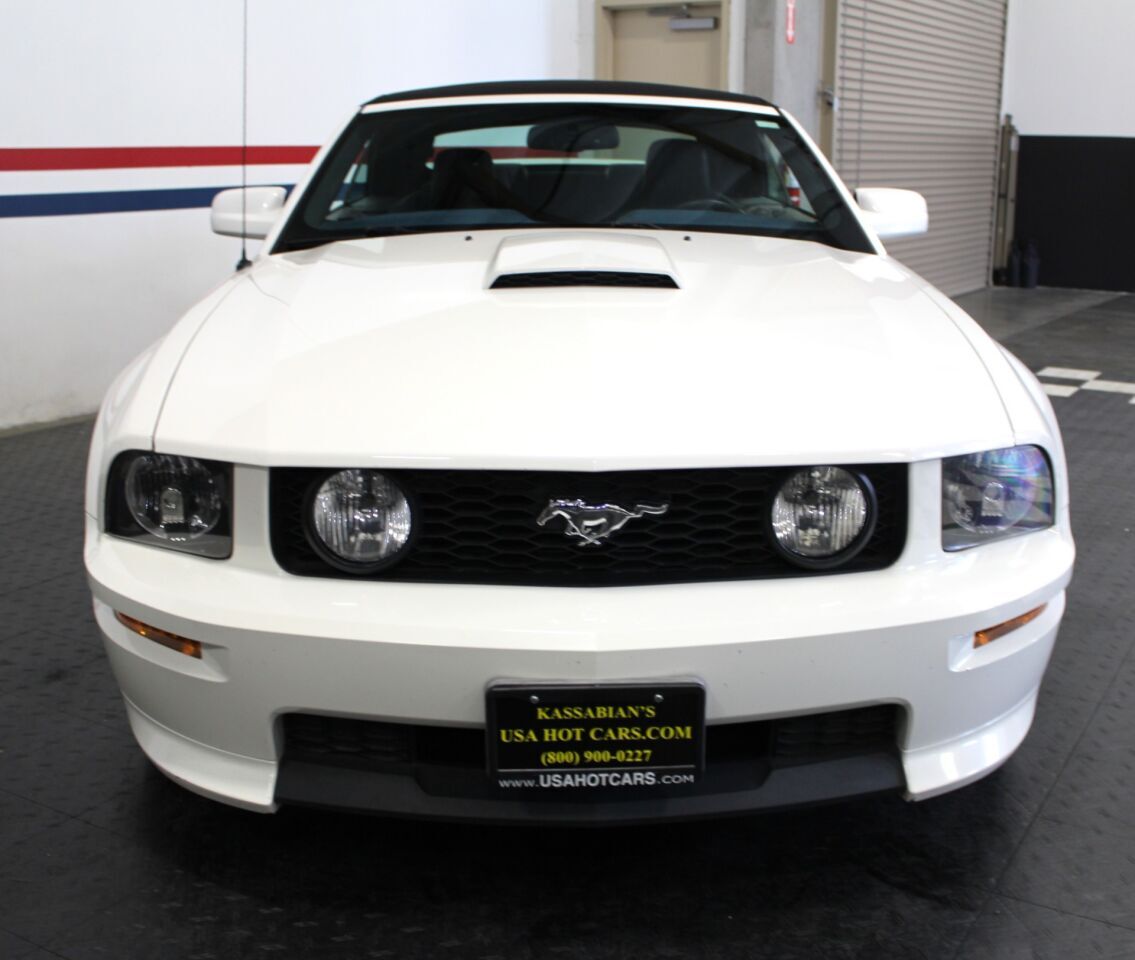 2008 Ford Mustang 5