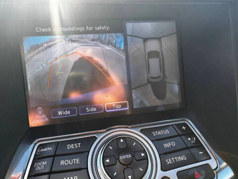 2011 Infiniti FX35