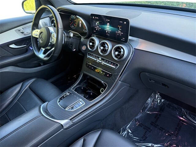 2021 Mercedes-Benz GLC GLC 300