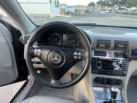 2006 Mercedes-Benz C-Class C 230 Sport