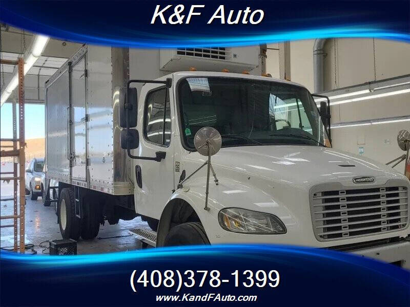 2018 Freightliner M2 106