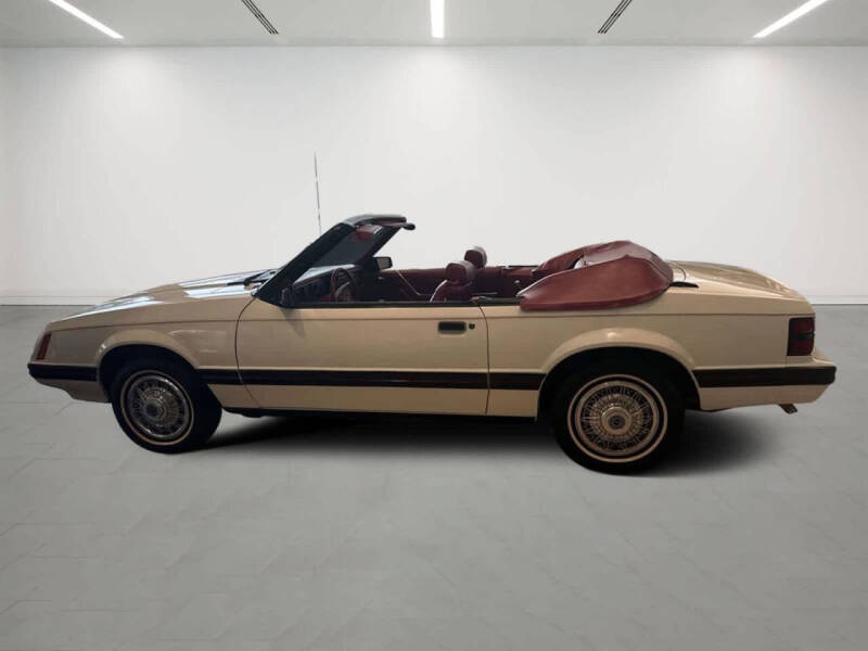 1983 Ford Mustang GLX