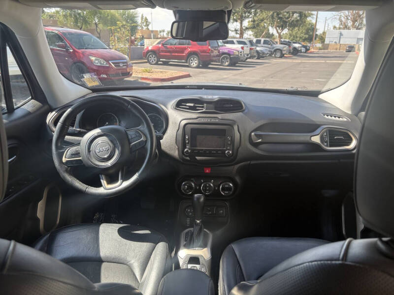 2017 Jeep Renegade Deserthawk