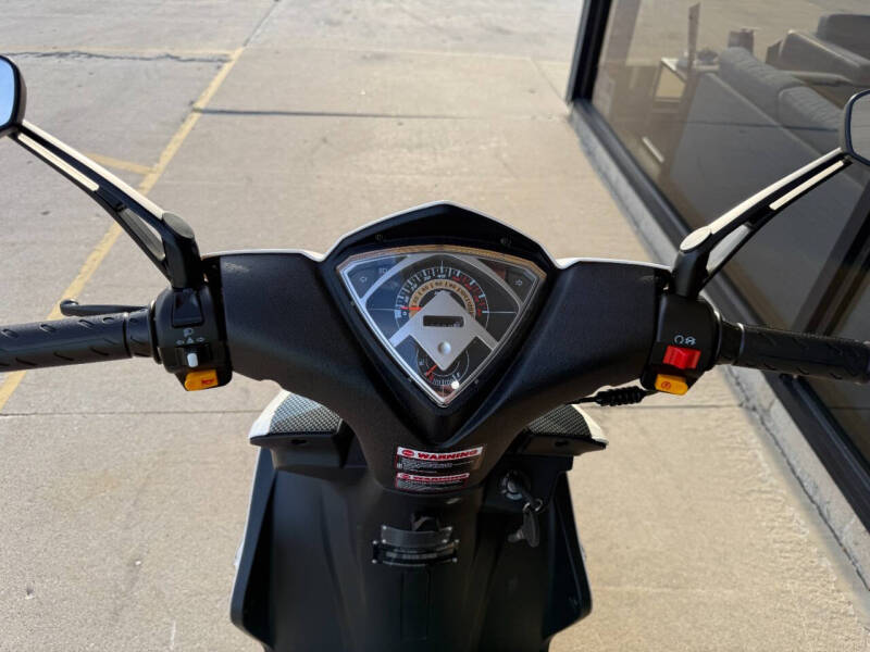 2025 Wolf Blaze 2 150cc