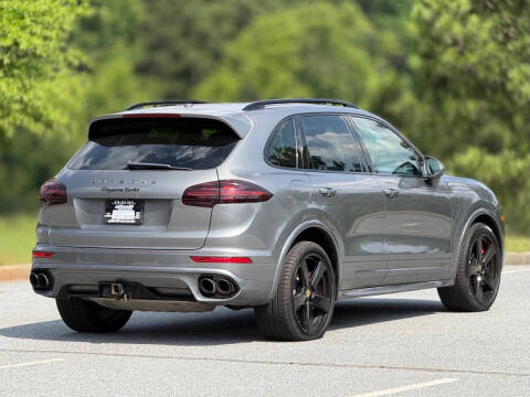 2017 Porsche Cayenne S
