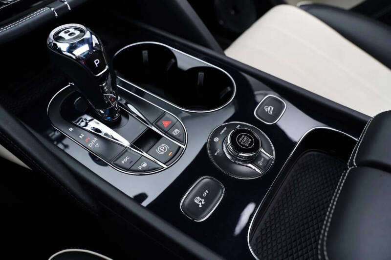 2021 Bentley Bentayga V8