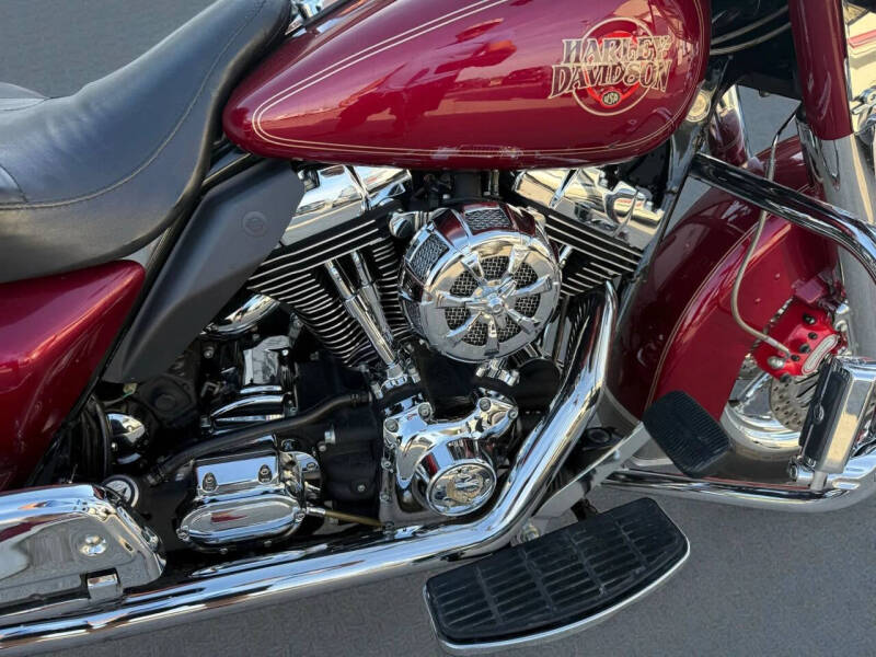 2004 Harley-Davidson FLHTCI Electra Glide Classic
