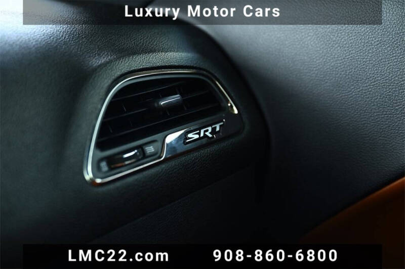 2015 Dodge Challenger SRT Hellcat
