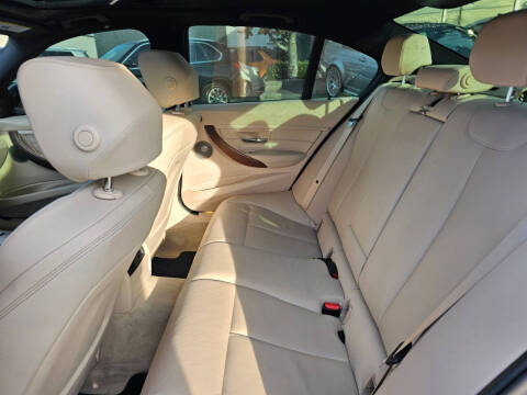 2012 BMW 3 Series 335i