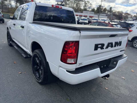 2023 RAM 1500 Classic Express
