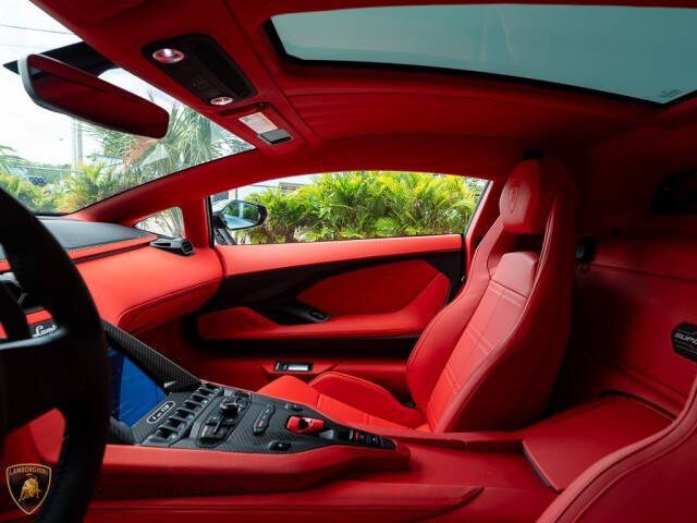 2022 Lamborghini Countach LPI 800-4