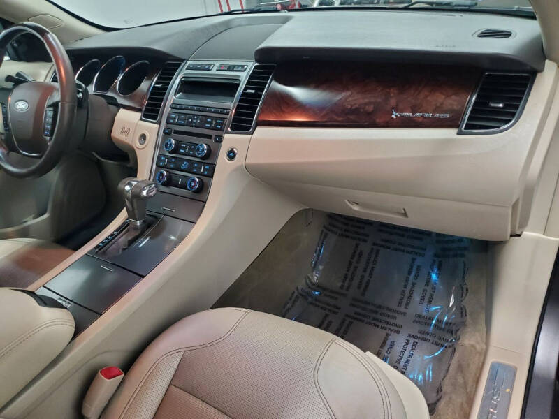 2012 Ford Taurus Limited