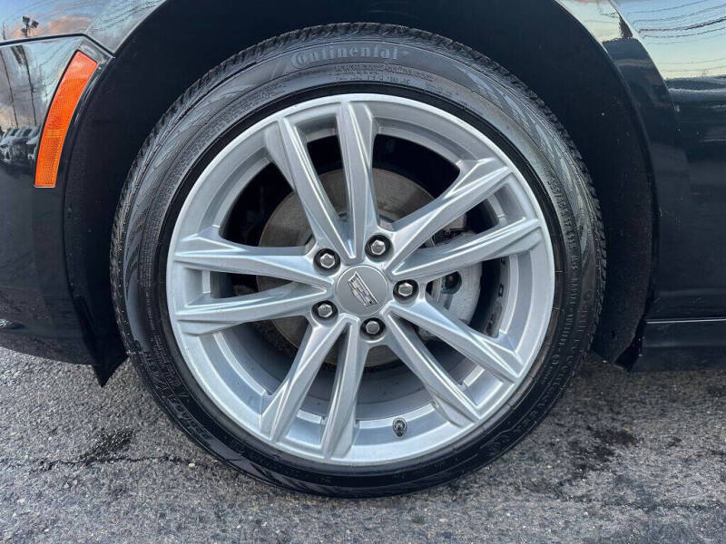 2023 Cadillac CT4 Luxury