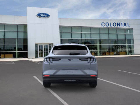 2024 Ford Mustang Mach-E Select