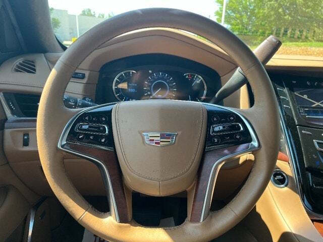 2017 Cadillac Escalade ESV 48