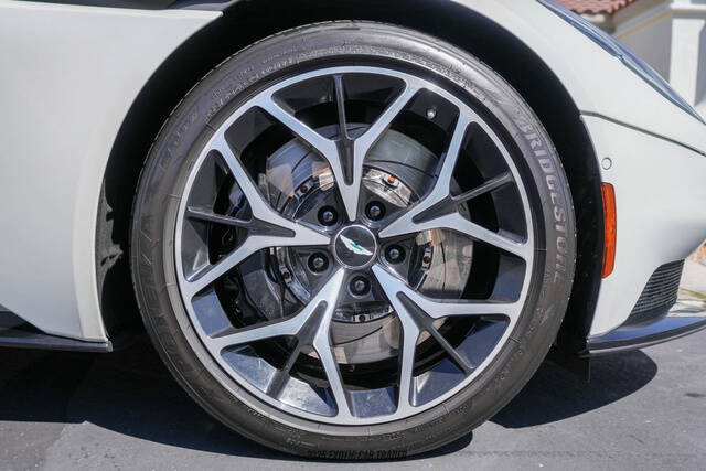 2019 Aston Martin DB11 Volante