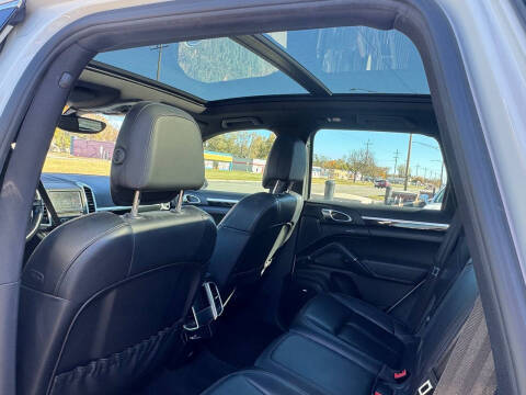 2012 Porsche Cayenne S