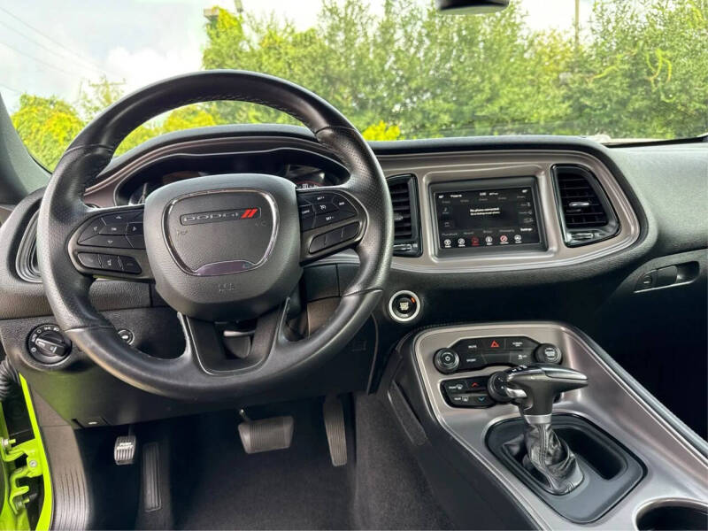 2023 Dodge Challenger SXT